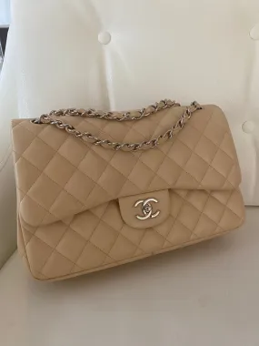 Chanel classic flap