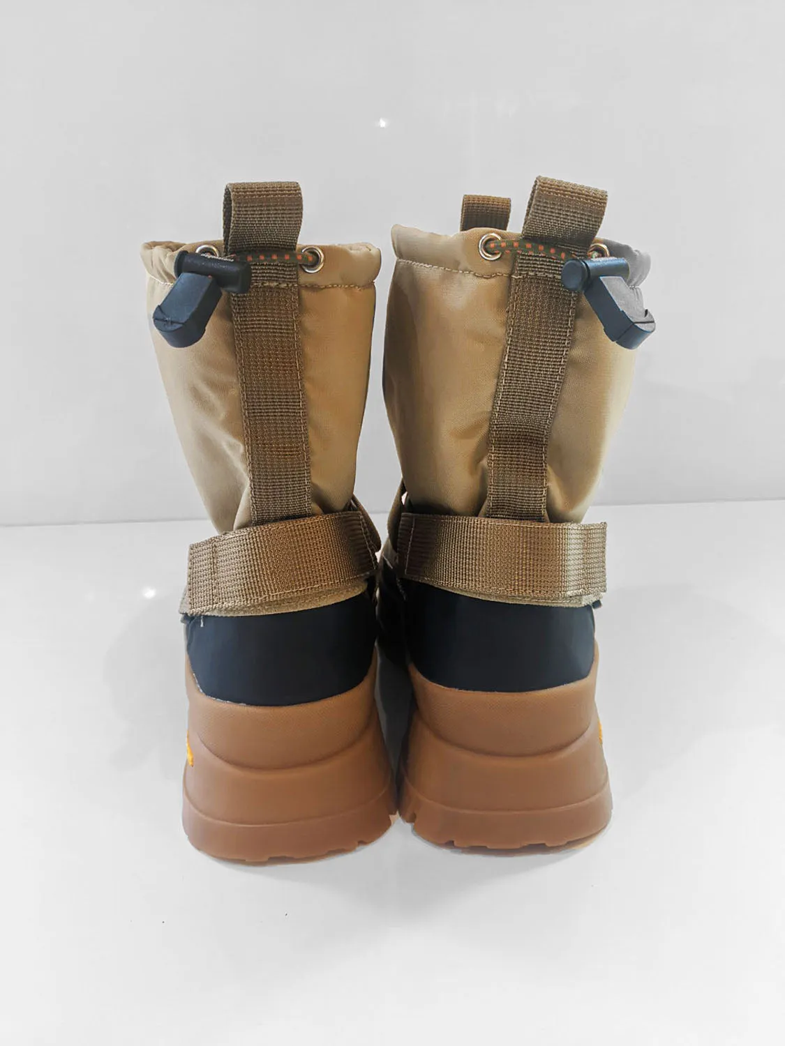 någonstans  Belted Boots