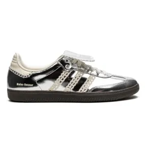 SAMBA SNEAKERS - SILVER